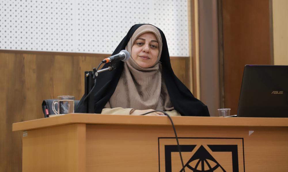 تأکید مدیرکل دفتر امور بانوان و خانواده استانداری بر نقش‌آفرینی مؤثر زنان در افزایش مشارکت انتخاباتی